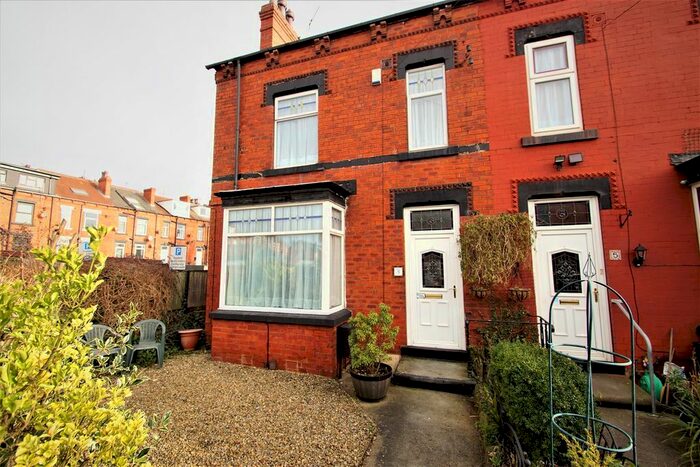 5 Bedroom Terraced House To Rent In Marshall Terrace, Crossgates, Leeds, LS15