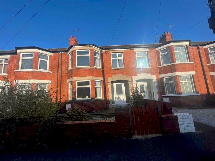 3 Bedroom Terraced House To Rent In Wensley Avenue, Cottingham Road, Hull, HU6