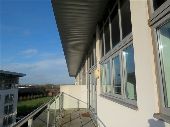 2 Bedroom Apartment To Rent In Lonsdale, Wolverton, Milton Keynes, MK12