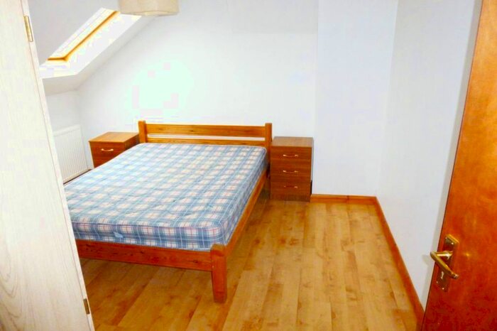 1 Bedroom Flat To Rent In East End Road, London, N2