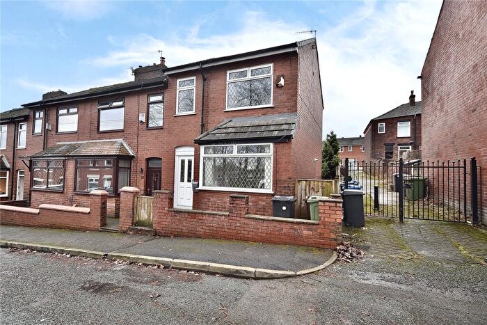 3 Bedroom End Of Terrace House For Sale In Bowler Street, Shaw, Oldham, Greater Manchester, OL2