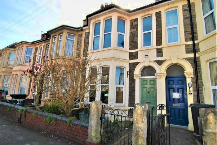 3 Bedroom House To Rent In Selworthy Road, Knowle, Bristol, BS4
