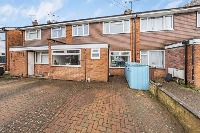 4 Bedroom Terraced House For Sale In Wood End, Park Street, St. Albans, AL2