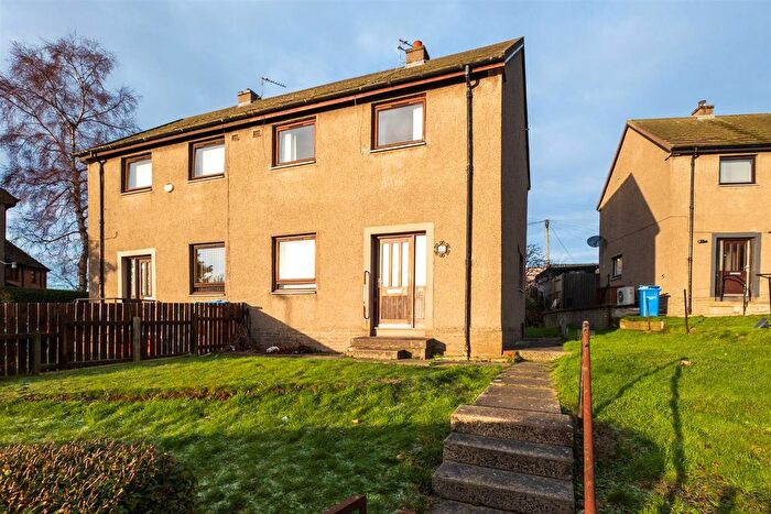 2 Bedroom Property For Sale In Fintry Crescent, Dundee, DD4