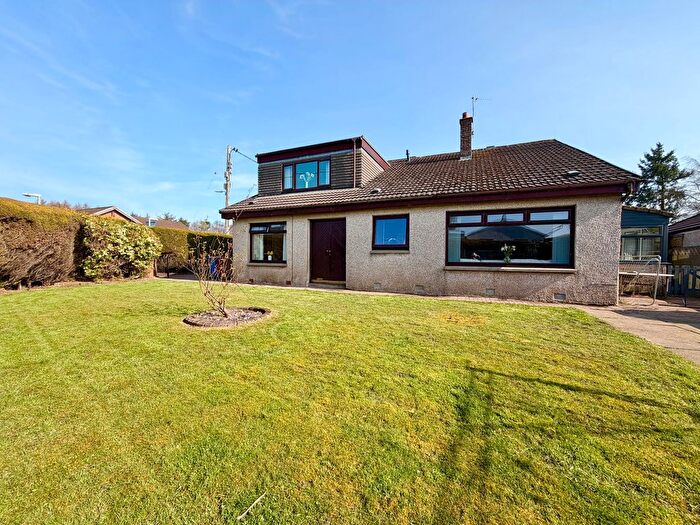 5 Bedroom Detached House For Sale In Drove Loan, Denny, FK6