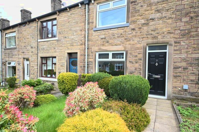 2 Bedroom Terraced House To Rent In Myrtle Grove, Barnoldswick, BB18