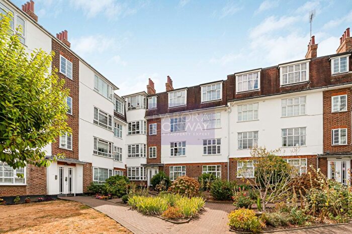 2 Bedroom Flat To Rent In Winchmore Hill, N21