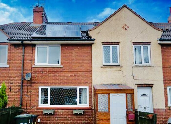 3 Bedroom Terraced House To Rent In Harrop Terrace, Morley, Leeds, LS27