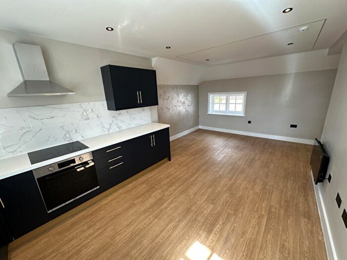2 Bedroom Apartment To Rent In Market Square, Winslow, MK18