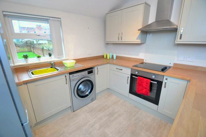 2 Bedroom Terraced House To Rent In Birrell Road, Nottingham, NG7