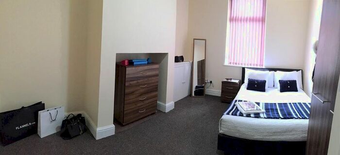 3 Bedroom Terraced House To Rent In Eldon Street, Preston, PR1