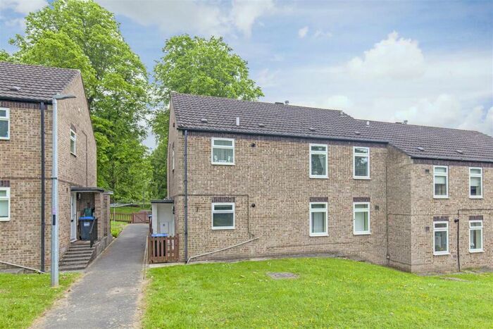 2 Bedroom Apartment To Rent In Lime Grove, Darley Dale, Matlock, DE4