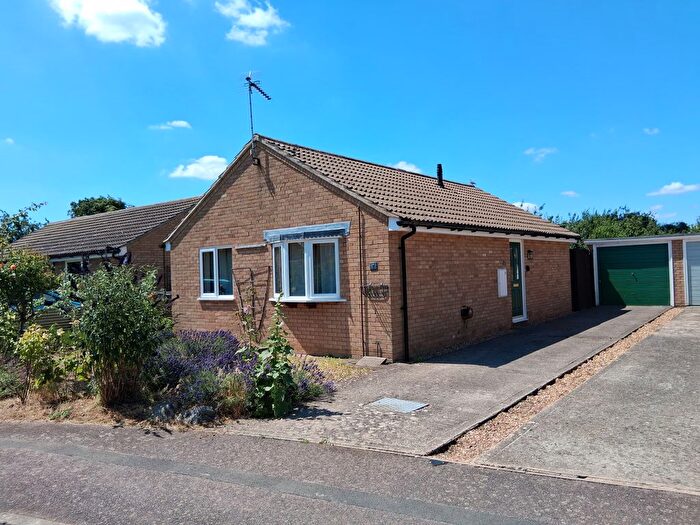 2 Bedroom Detached Bungalow For Sale In Clare Close, Waterbeach, CB25