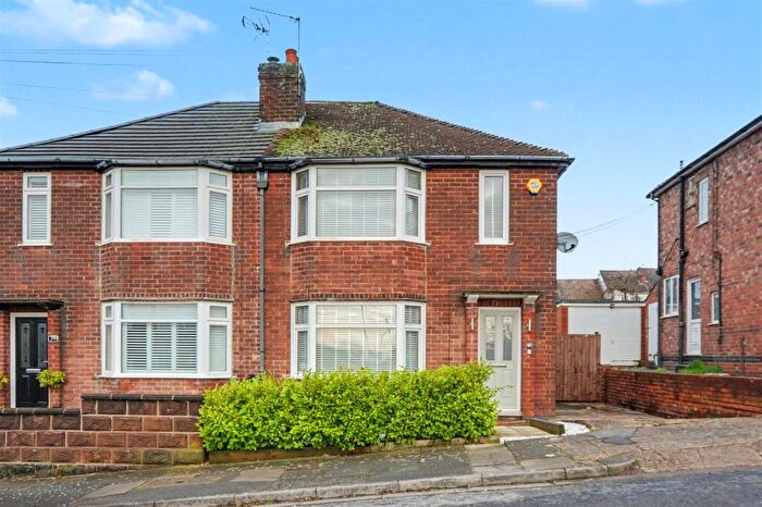 3 Bedroom Semi Detached House For Sale In Midland Avenue, Stapleford, Nottingham, NG9