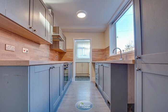 2 Bedroom Semi-Detached House For Sale In Gateford Road, Worksop, S81