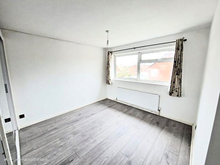 5 Bedroom Semi-Detached House To Rent In Fairfax, Bracknell, Berkshire, RG42
