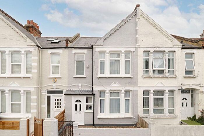 4 Bedroom Property To Rent In Ashbourne Road, Mitcham, CR4
