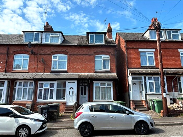 5 Bedroom End Of Terrace House For Sale In Other Road, Redditch, Worcestershire, B98