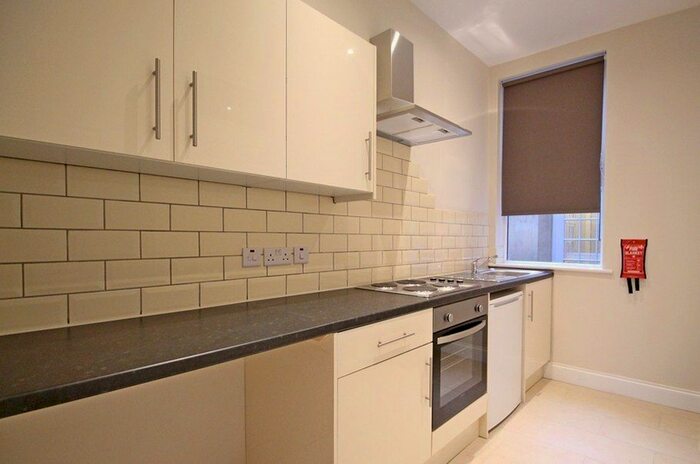 1 Bedroom Studio To Rent In Lampton Road, Hounslow, Middlesex, TW3