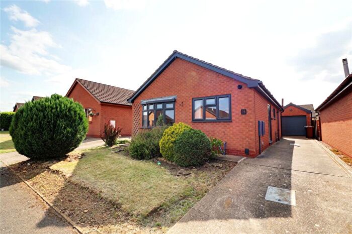 2 Bedroom Bungalow For Sale In Allison Close, Messingham, Lincolnshire, DN17