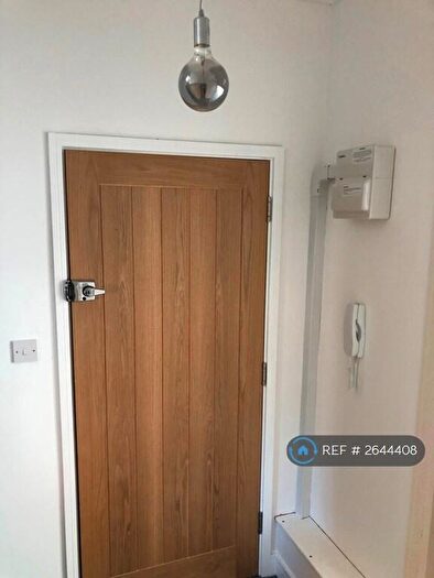 1 Bedroom Flat To Rent In Douglas Avenue, Hythe, CT21