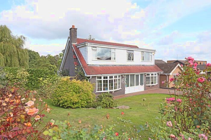 5 Bedroom Detached House For Sale In Berne Avenue, Newcastle-Under-Lyme, ST5