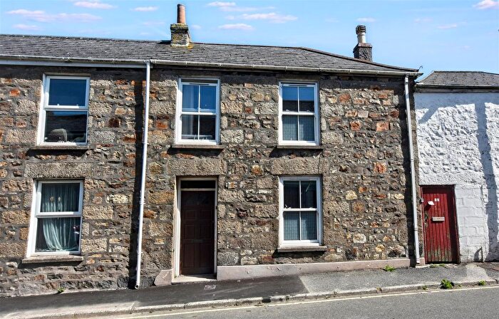 2 Bedroom Terraced House For Sale In Moor Street, Camborne, TR14