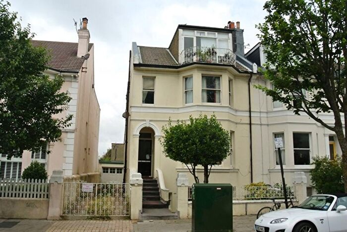 1 Bedroom Flat To Rent In Goldstone Villas, Hove, BN3