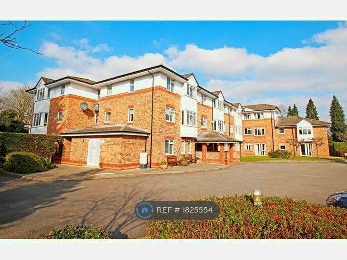 1 Bedroom Flat To Rent In Crockford Park Road, Addlestone, KT15