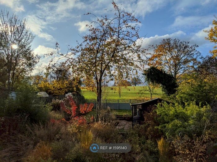 2 Bedroom Maisonette To Rent In Stillness Road, London, SE23