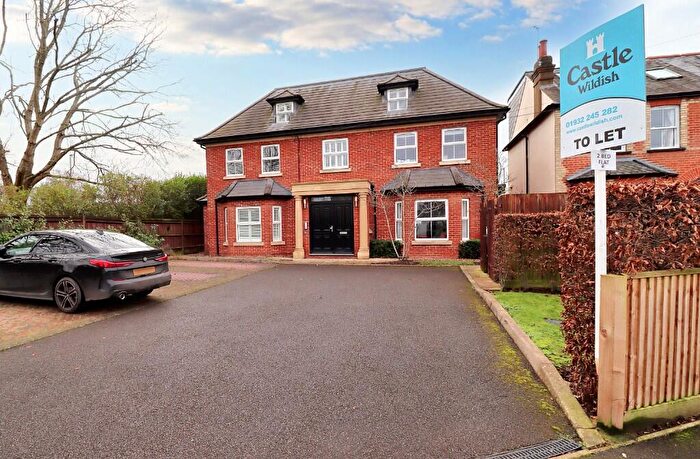 2 Bedroom Apartment To Rent In Albany Road, Walton-On-Thames, Surrey, KT12