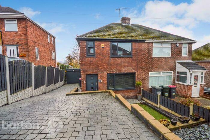 2 Bedroom Semi-Detached House To Rent In Whitley View Road, Kimberworth, S61