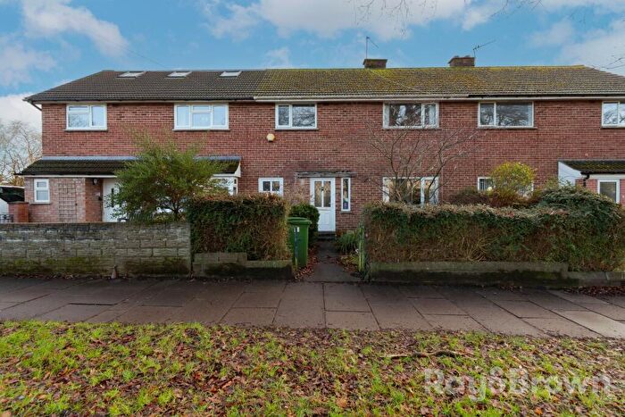 3 Bedroom Terraced House For Sale In Whitebarn Road, Llanishen, Cardiff, CF14
