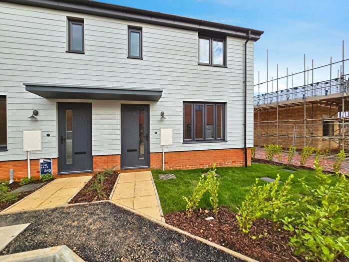 2 Bedroom End Of Terrace House To Rent In Wyatt Gardens, Shrivenham, SN6