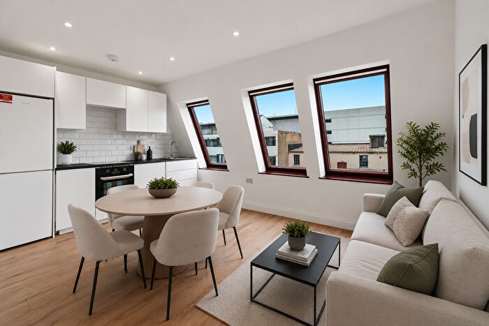 2 Bedroom Flat For Sale In Marshalls Road, Sutton, SM1
