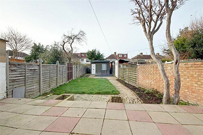 4 Bedroom End Of Terrace House To Rent In The Sunny Road, Enfield, Middlesex, EN3