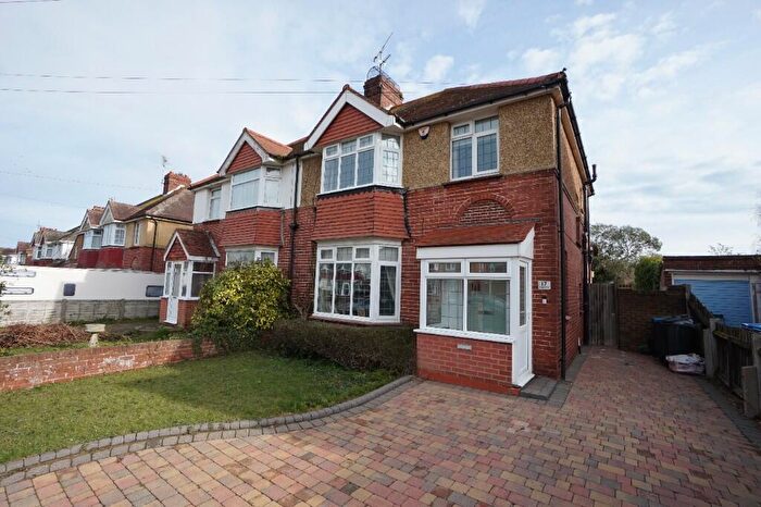 3 Bedroom Semi-Detached House For Sale In Argyle Avenue, Margate, Kent, CT9