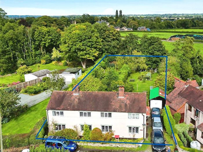 5 Bedroom Detached House For Sale In Hengoed, Oswestry, Shropshire, SY10