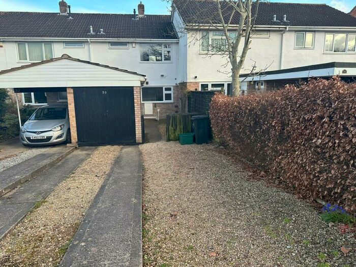 3 Bedroom House To Rent In Duchess Way, Bristol, BS16