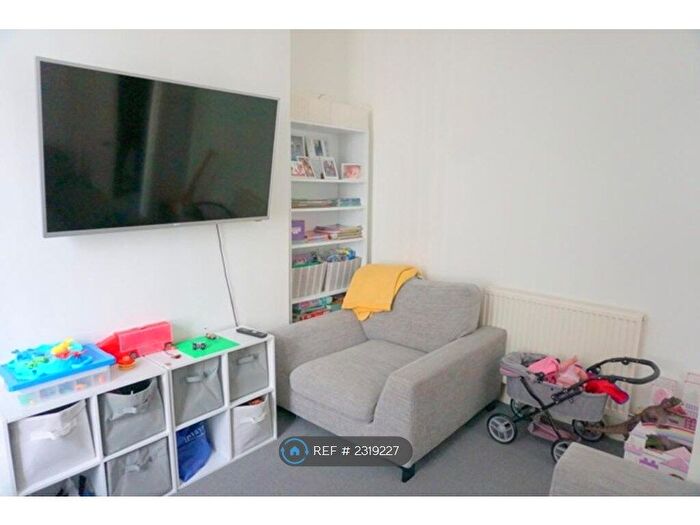 3 Bedroom Terraced House To Rent In Cowley Road, Liverpool, L4