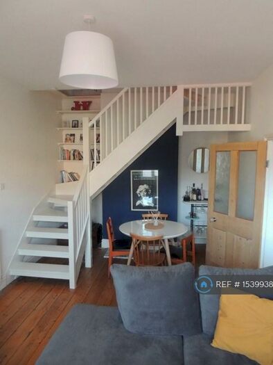 2 Bedroom End Of Terrace House To Rent In Guy Street, Warwick, CV34