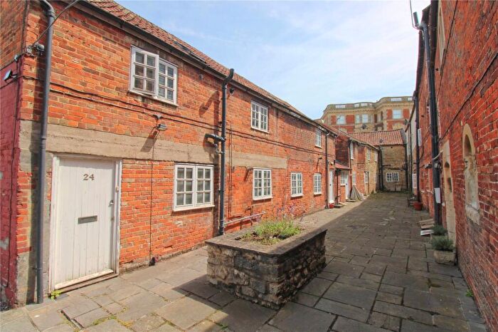 1 Bedroom Apartment For Sale In Hill Street Court, Trowbridge, BA14
