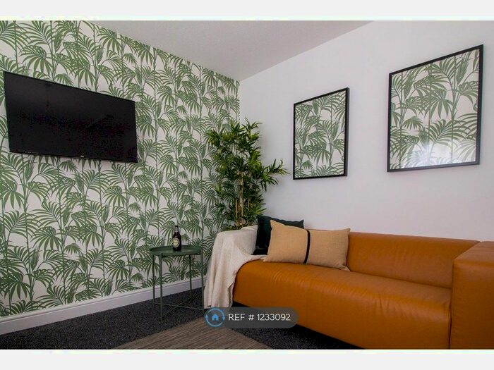 5 Bedroom Terraced House To Rent In J J Thomson Mews, Manchester M14