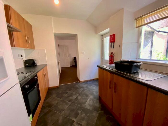 4 Bedroom Terraced House To Rent In John Street, Treforest, Pontypridd, CF37