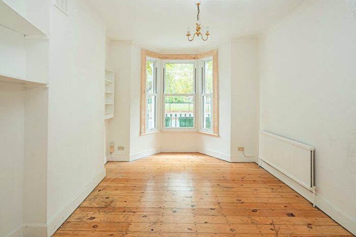 4 Bedroom Terraced House To Rent In Kitson Road, London, SE5