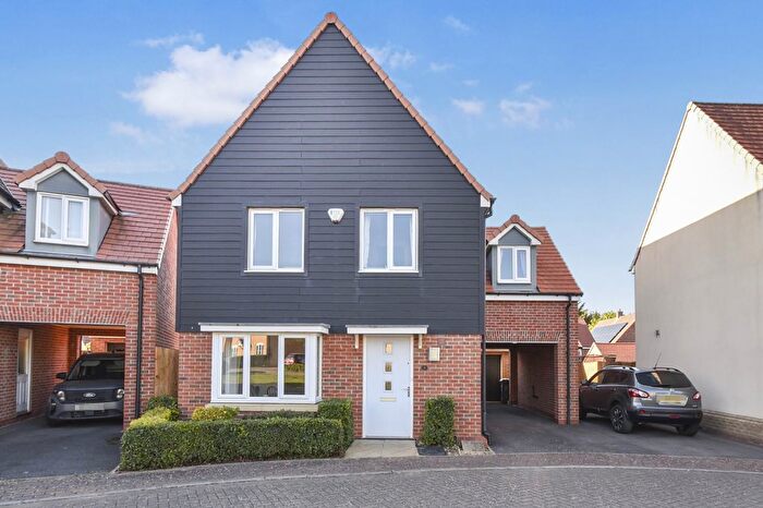 4 Bedroom Detached House For Sale In Green Walk, Papworth Everard, CB23
