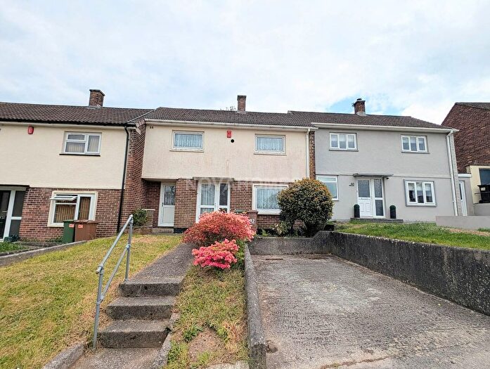 2 Bedroom Terraced House For Sale In Kirkwall Road, Plymouth, PL5