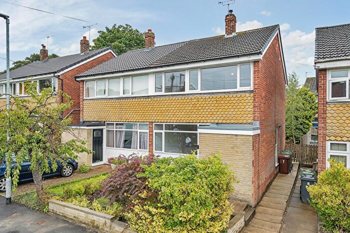 3 Bedroom Semi-Detached House For Sale In Green Close, Meanwood, Leeds, LS6