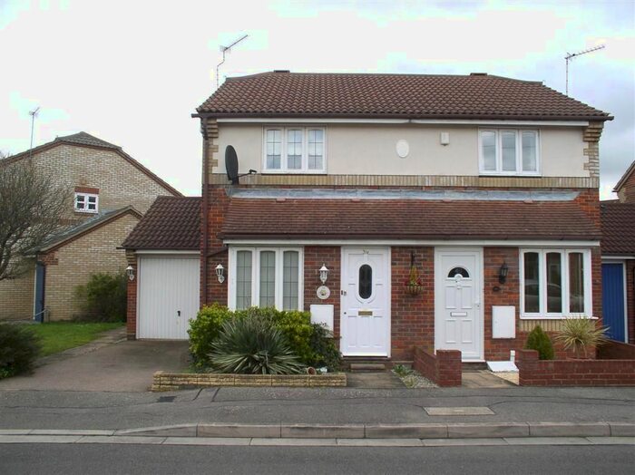 2 Bedroom Semi-Detached House To Rent In Denny Gate, Cheshunt, Hertfordshire, EN8