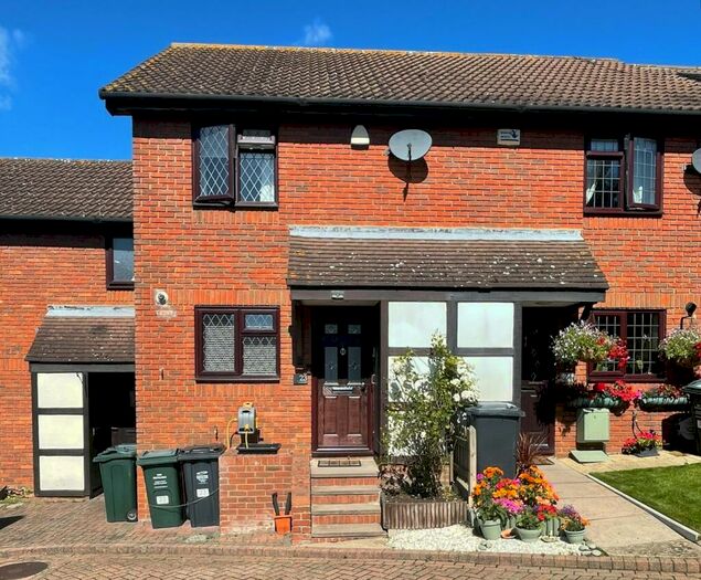 2 Bedroom Terraced House For Sale In Turner Road, Bean, Dartford, DA2